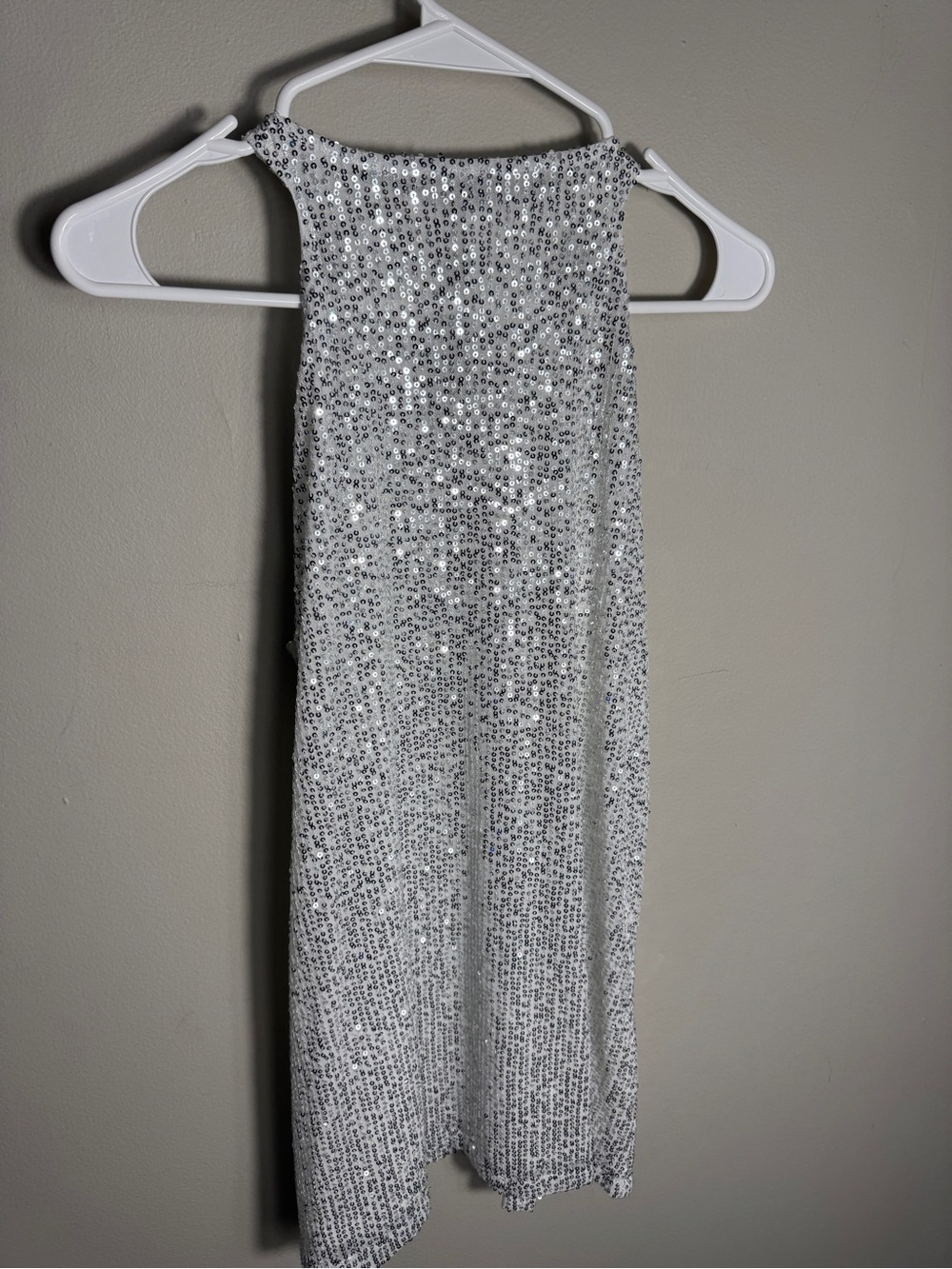 X.M.A.J Women’s XL Silver Sequin Halter Top Sleeveless Party Cocktail NWT